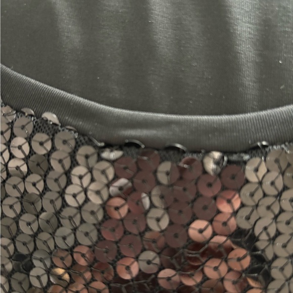 Black tank with sequins size 1X - Picture 6 of 8